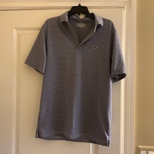 Vineyard Vines polo - get ready for your holiday travels!
